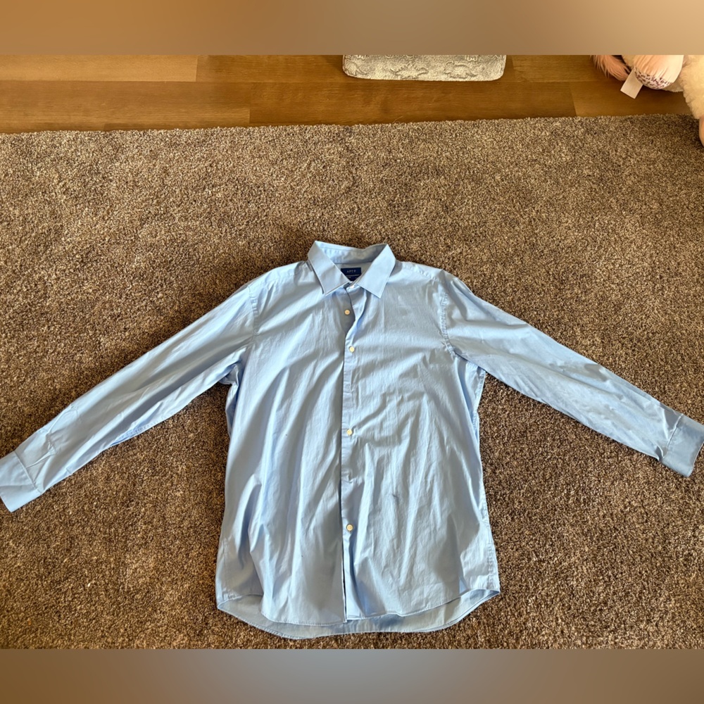 Apt. 9 Blue Dress Shirt Classic Design